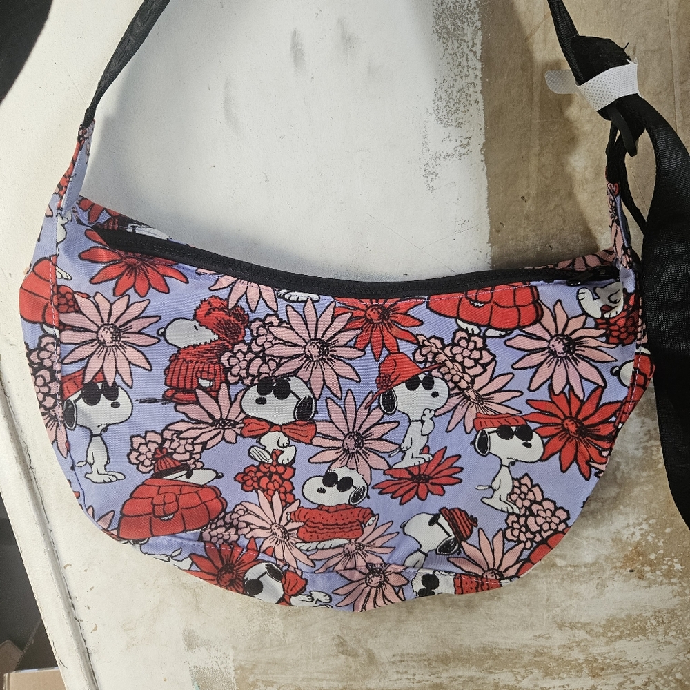 Floral Snoopy Crescent Bag Baggu